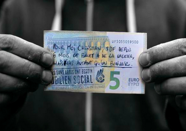 5€ Banknotes support of Homeless social claims