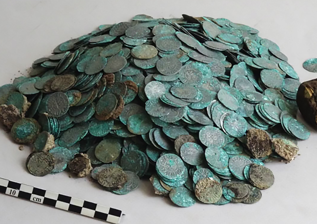 Découverte d’un trésor numismatique à L’abbaye de Cluny