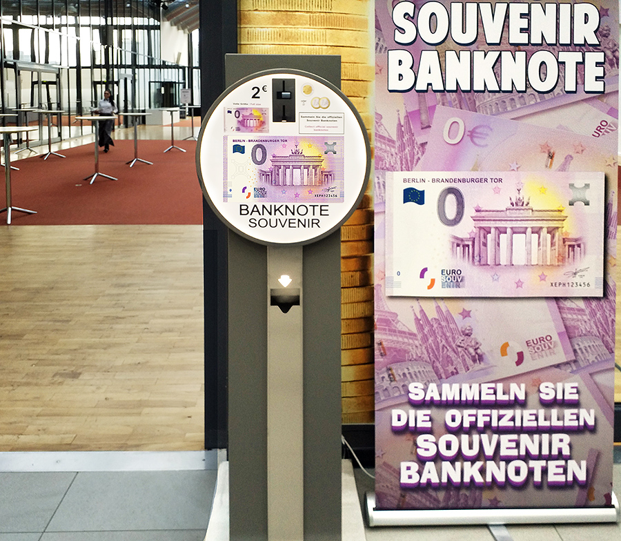 Le billet Zero euro touristique "Porte de Brandebourg " au World Money Fair 2018 à Berlin