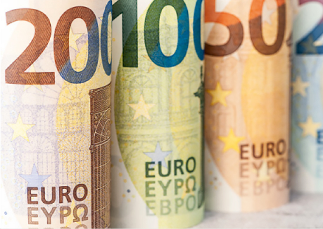 2019 New 100 And 200 Euro Banknotes Europa Series