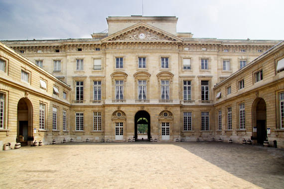 Qui dirige la Monnaie de Paris depuis le départ d’Aurélien ROUSSEAU?