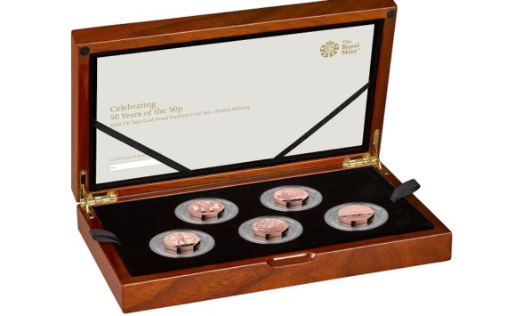 2019 50p piedforts anniversary set of Royal Mint