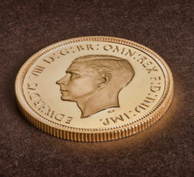The Royal Mint sells a rare Edward VIII Sovereign for £1 million pounds!