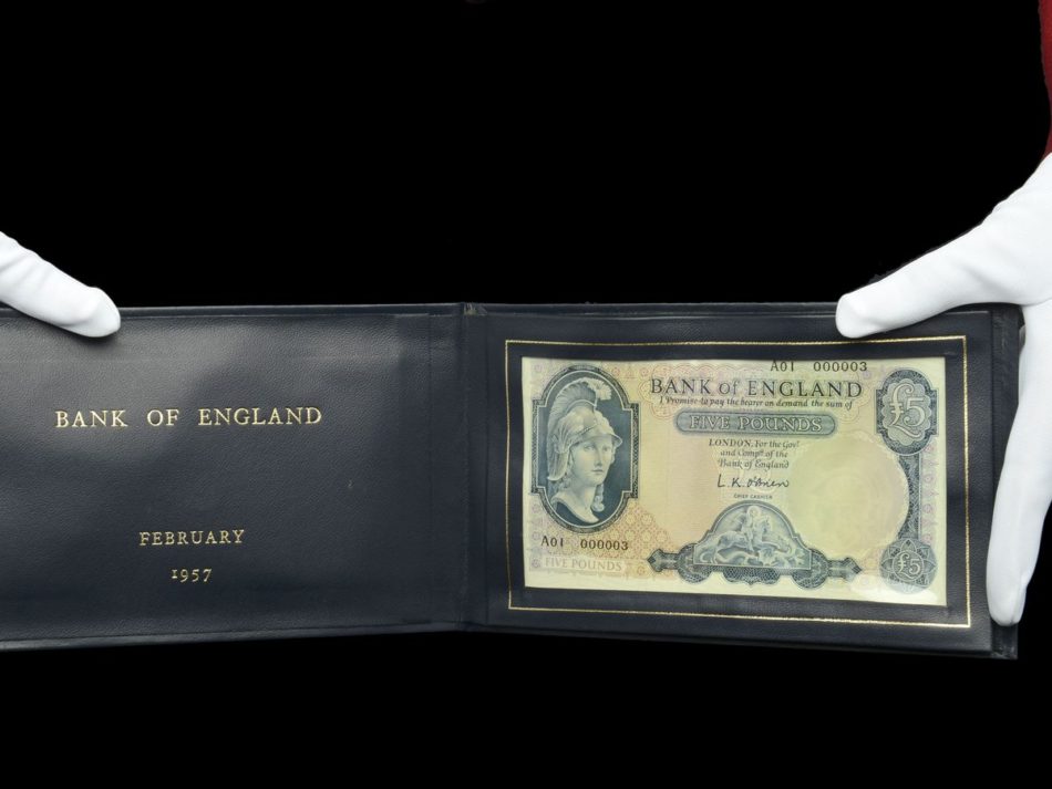 £22 000 for a 1957 fiver at DIX NOONAN auction house
