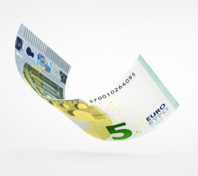 Le nouveau billet de 5 euros donne enfin un visage à l'Europe